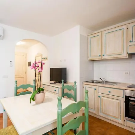 Charming Baia Marina With Stunning View 1 Bedroom Sleeps 4 Lejlighed *
