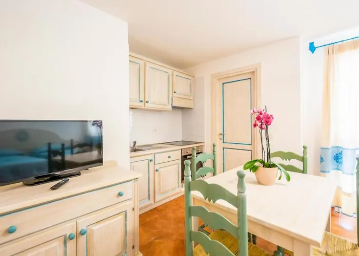 Charming Baia Marina With Stunning View 1 Bedroom Sleeps 4