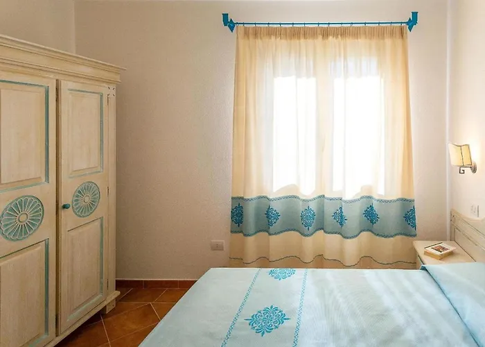 Charming Baia Marina With Stunning View 1 Bedroom Sleeps 4 Appartamento *
